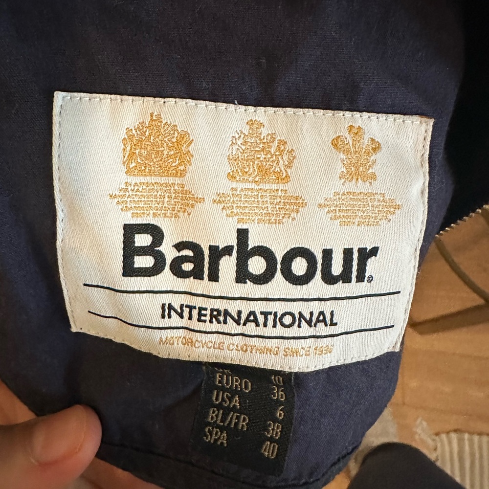 Barbour Navy Utility Jacket - Picture 3 of 4